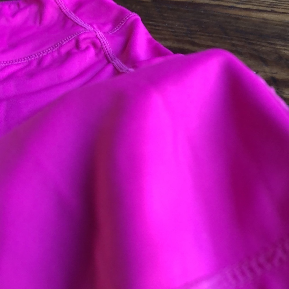 Hot pink bike shorts side pockets 5” inseam - Picture 2 of 4